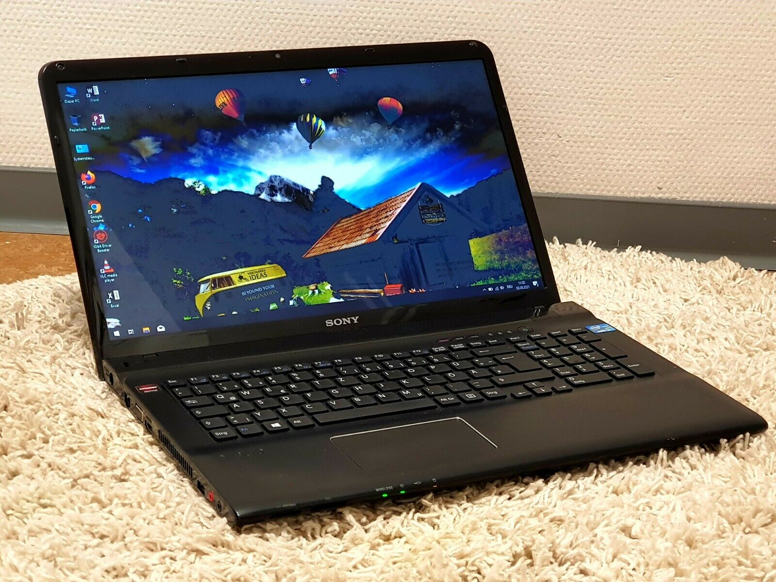 Laptop Sony Vaio 17.3Zoll/Core i5/4×2.60Ghz/Ram 6gb/HDD 500gb