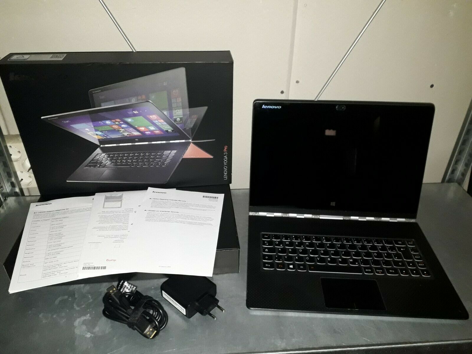 Lenovo Yoga 3 Pro 1370 80HE 8gb 256gb SSD Touchscreen Ultrabook Laptop Tablet