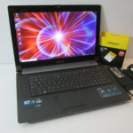 ASUS N73J / 17,3 Zoll Full-HD Display / Core i7 Quad-Core / Neue 256GB SSD / TOP