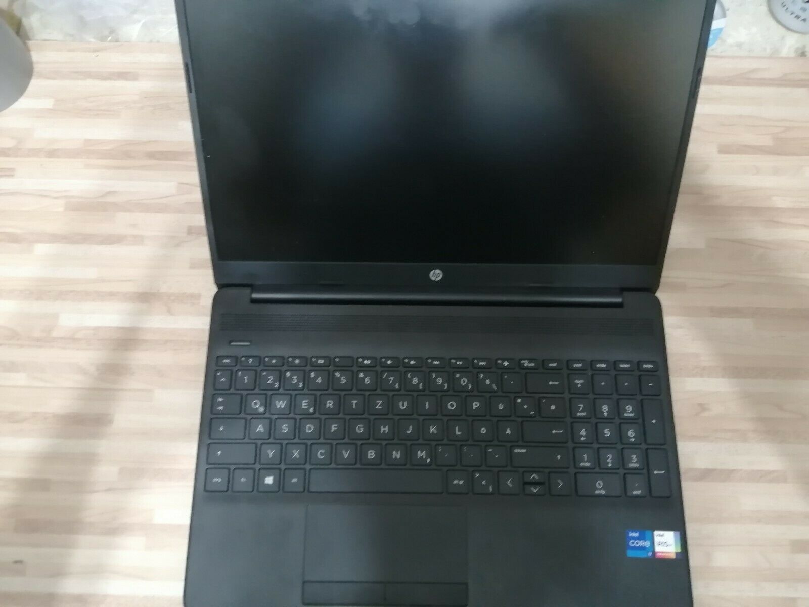 HP 15 Zoll Laptop mit  Intel® Core™ i7-1165G7, 16GB RAM, 500GB SSD und Windows10