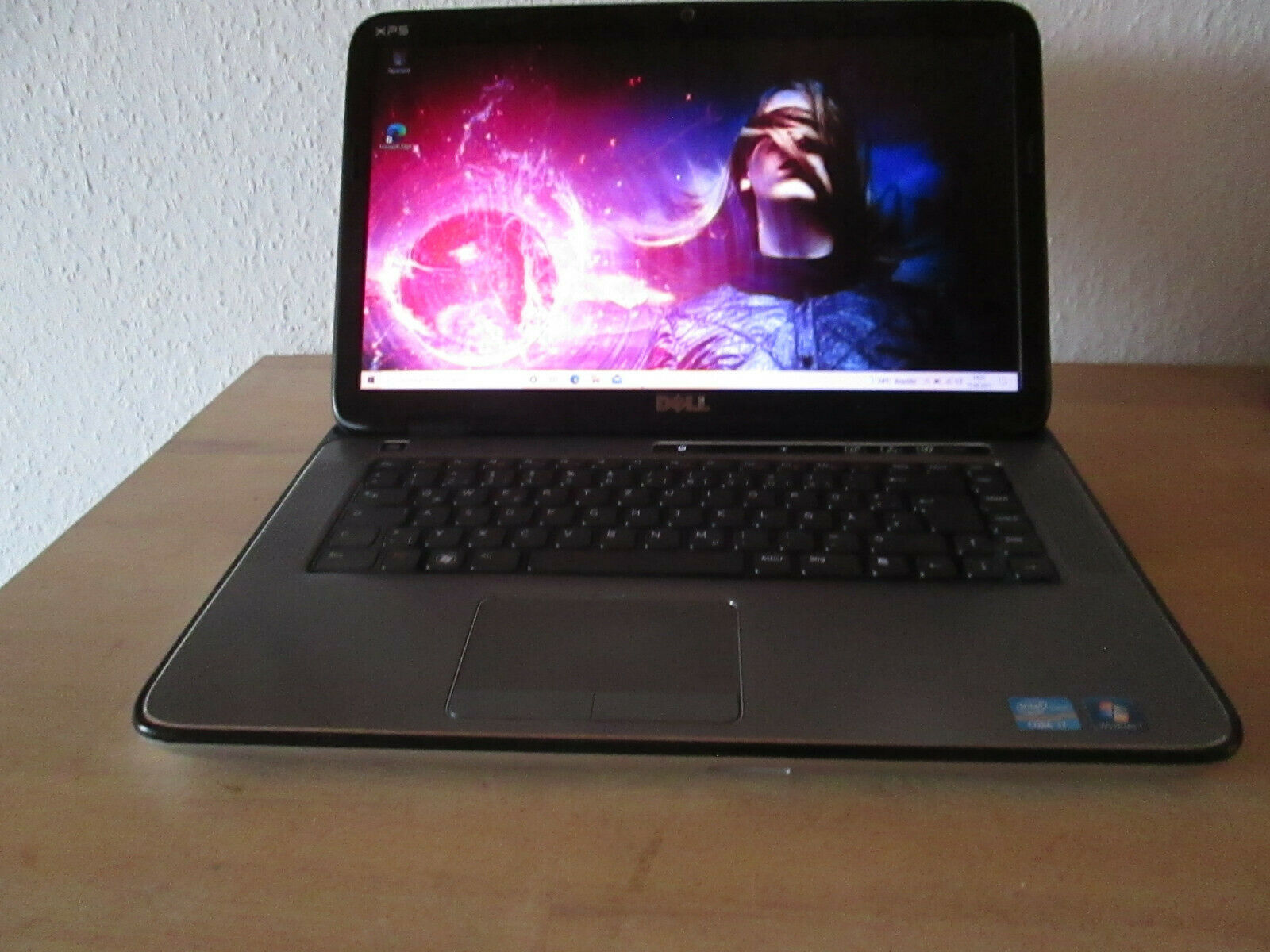 Dell XPS L502X-Core i7-SSD 240GB-8GB Ram-DVD RW-Webcam-15,6Zoll-Win10