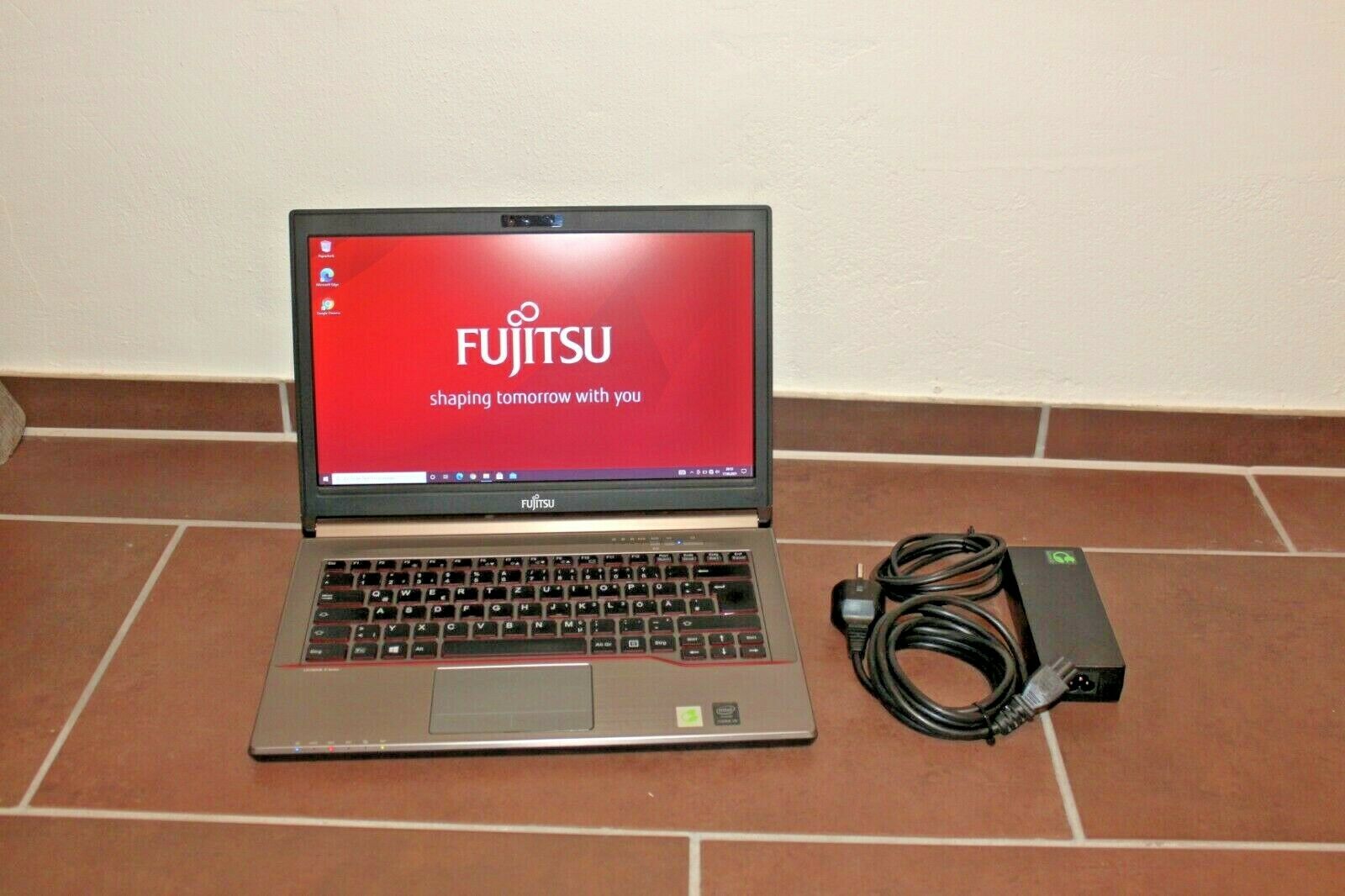 Fujitsu Notebook E744 Intel Dual Core i5-4210M 2x 2,6 Ghz 14″ 8 RAM 240 GB SSD