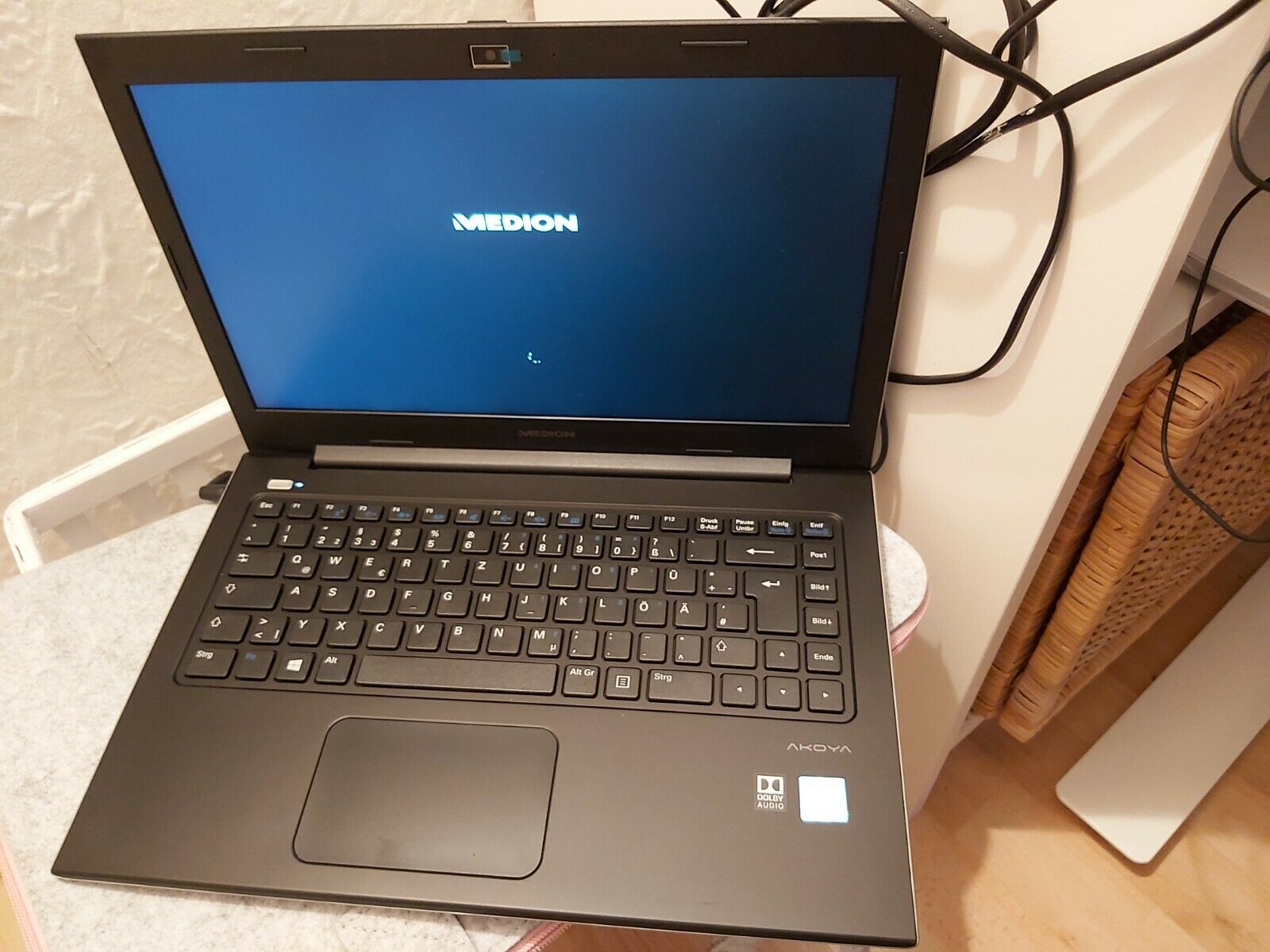 Medion Laptop 14 Zoll Windows 10 Home Neuwertig