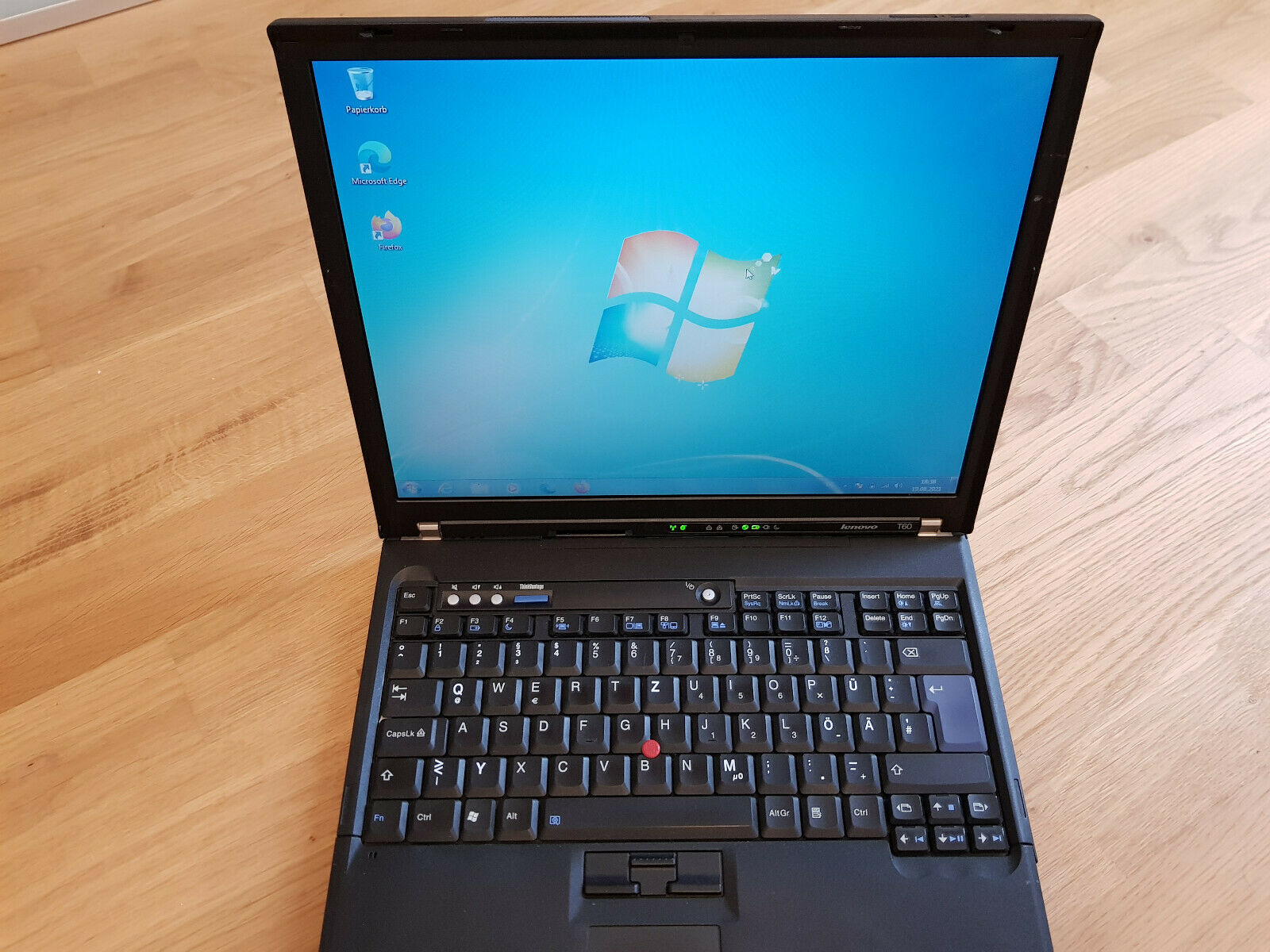 IBM Lenovo T60 ThinkPad Laptop Notebook 4 GB RAM 2,0 GHZ 256 GB SSD mit Garantie