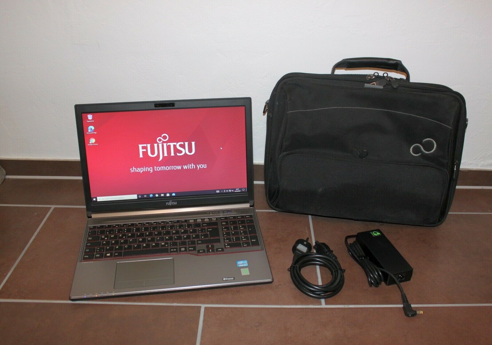 Fujitsu Lifebook E753 Intel Core i5 3230M 2,60GHz 8GB 128 GB SSD 15,6″ Windows10