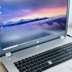 TOP Laptop / Netbook HP 17,3 zoll Intel Core i7 RAM 4GB 300GB HDD 