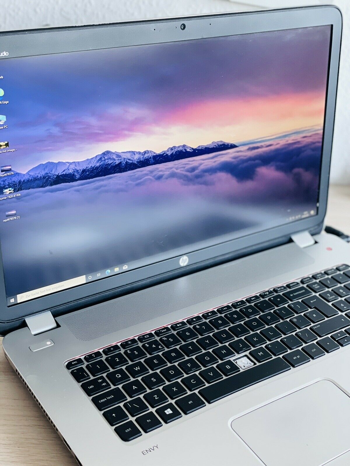 TOP Laptop / Netbook HP 17,3 zoll Intel Core i7 RAM 4GB 300GB HDD 